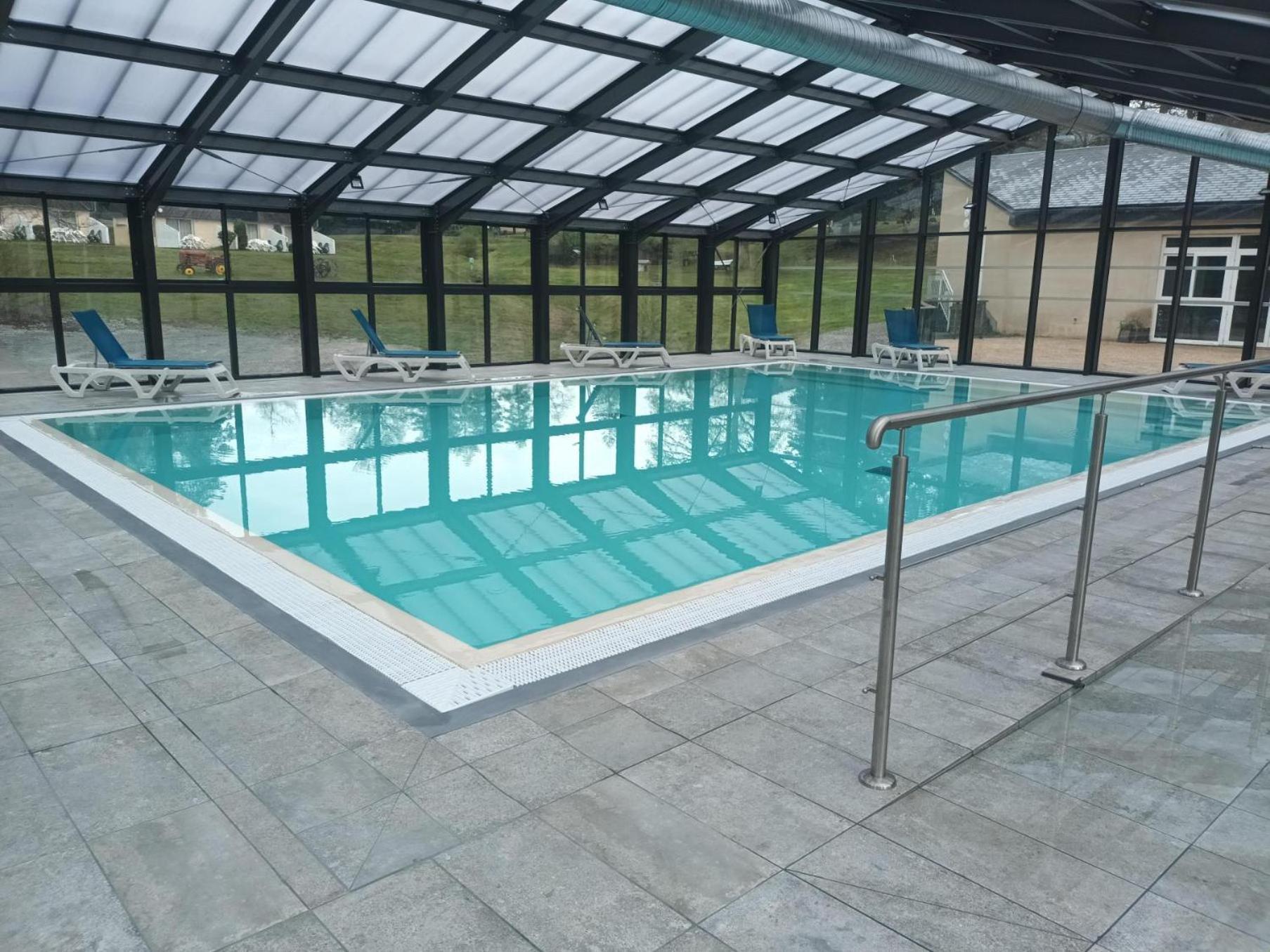 Vvf Correze Pays D'Eygurande Hotel Exterior foto